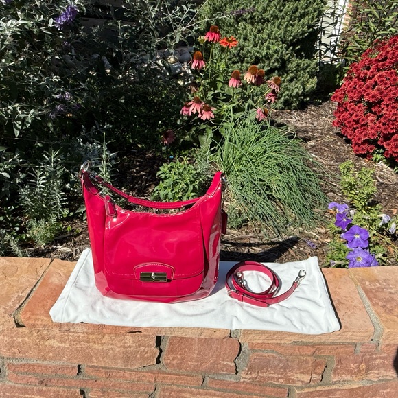 Coach Kristin hobo in pink patent leather - Picture 1 of 9